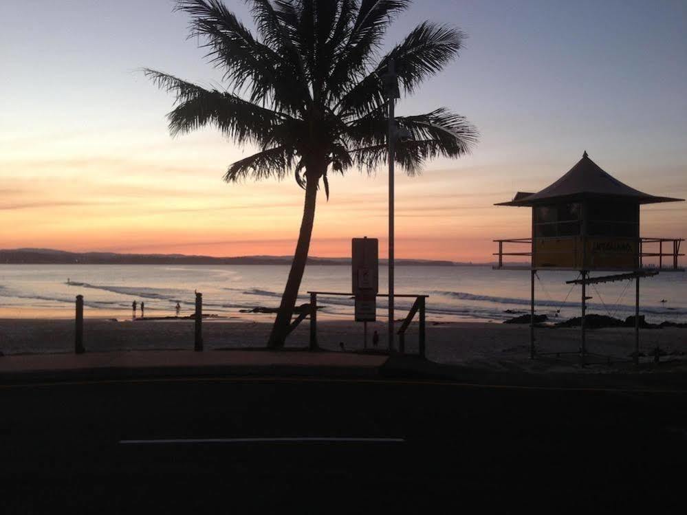 Komune Resort And Beach Club Greenmount Beach Coolangatta Dış mekan fotoğraf